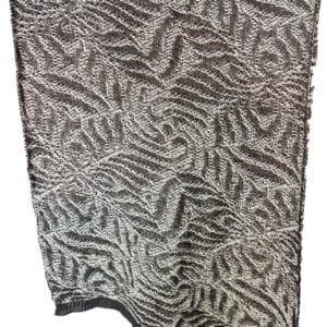 Schal in aufwendigen Muster, Schwarz, Grau mit Glitzer